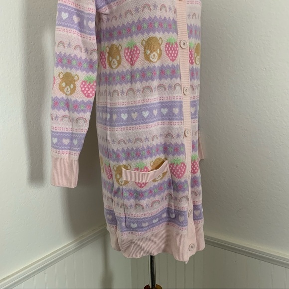 Hot Topic Pastel Teddy Bear & Strawberries Cardigan Longline Sweater Kawaii - Picture 14 of 17